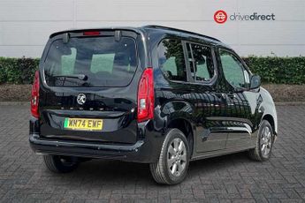 VAUXHALL COMBO LIFE Electric 52kWh Ultimate MPV 5dr Electric Auto (7.4kW Charger) (136 ps)