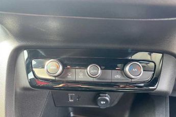 VAUXHALL CORSA 50kWh Yes Hatchback 5dr Electric Auto (136 ps)