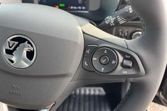 VAUXHALL CORSA 50kWh Yes Hatchback 5dr Electric Auto (136 ps)
