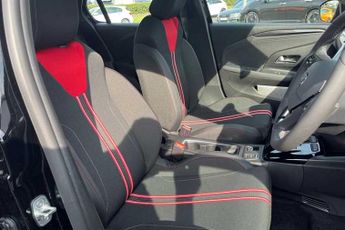 VAUXHALL CORSA 50kWh Yes Hatchback 5dr Electric Auto (136 ps)
