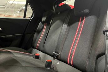 VAUXHALL CORSA 50kWh Yes Hatchback 5dr Electric Auto (136 ps)