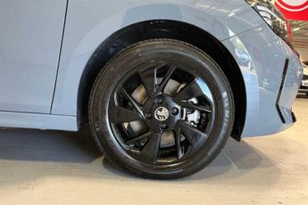 VAUXHALL CORSA 50kWh Yes Hatchback 5dr Electric Auto (136 ps)
