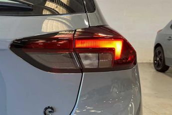 VAUXHALL CORSA 50kWh Yes Hatchback 5dr Electric Auto (136 ps)