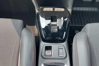 VAUXHALL CORSA 50kWh Yes Hatchback 5dr Electric Auto (136 ps)