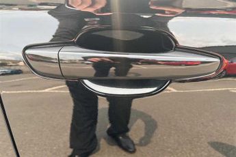 VAUXHALL CORSA 50kWh Yes Hatchback 5dr Electric Auto (136 ps)