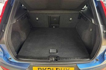 VOLVO XC40 1.5 T5 Recharge PHEV R DESIGN Pro 5dr Auto