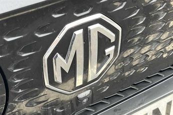 MG ZS 72.6kWh Trophy Connect Long Range SUV 5dr Electric Auto (156 ps)