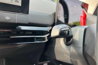 MG MG4 EV 64kWh Trophy Long Range Hatchback 5dr Electric Auto (203 ps)