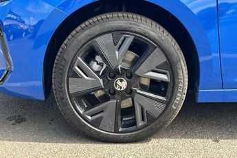 VAUXHALL CORSA 51kWh GS Hatchback 5dr Electric Auto (156 ps)