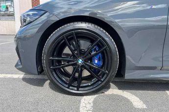 BMW 3 SERIES 320d MHT M Sport Pro Edition 5dr Step Auto