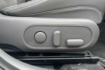 HYUNDAI KONA 65.4kWh Ultimate SUV 5dr Electric Auto (218 ps)