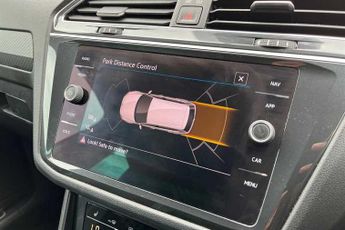 VOLKSWAGEN TIGUAN 1.5 TSI R-Line SUV 5dr Petrol DSG Euro 6 (s/s) (150 ps)