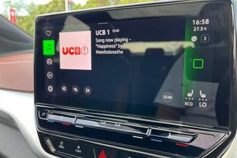 VOLKSWAGEN ID.4 Pro Performance 77kWh Family SUV 5dr Electric Auto (204 ps)