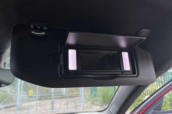 VAUXHALL ASTRA 54 kWh (156 PS) Ultimate 5 Door Electric Sports Tourer Automatic