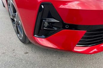 VAUXHALL ASTRA 54 kWh (156 PS) Ultimate 5 Door Electric Sports Tourer Automatic