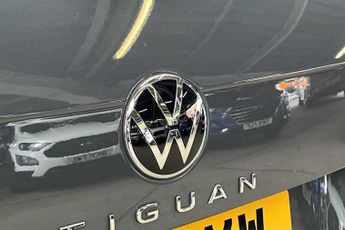 VOLKSWAGEN TIGUAN 1.5 TSI R-Line SUV 5dr Petrol DSG Euro 6 (s/s) (150 ps)