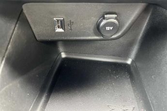Vauxhall Mokka Electric GS Line Automatic (136ps)