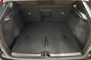 VOLVO C40 300kW Recharge Twin Pro 78kWh 5dr AWD Auto