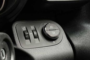 VAUXHALL COMBO LIFE Electric 50kWh Ultimate MPV 5dr Electric Auto (7.4kW Charger) (136 ps)