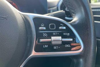 MERCEDES-BENZ A CLASS A200 Sport Executive 4dr Auto