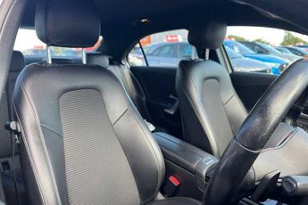 MERCEDES-BENZ A CLASS A200 Sport Executive 4dr Auto