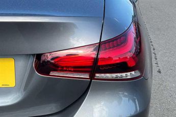 MERCEDES-BENZ A CLASS A200 Sport Executive 4dr Auto