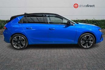 VAUXHALL ASTRA Electric 54kWh Ultimate Hatchback 5dr Electric Auto (156 ps)