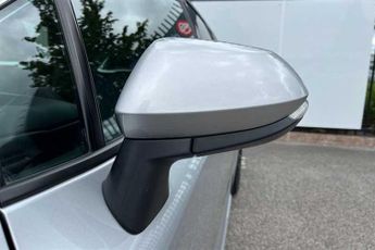 TOYOTA COROLLA 2.0 Hybrid Excel 5dr CVT