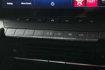 VAUXHALL ASTRA Electric 54kWh Ultimate Sports Tourer 5dr Electric Auto (156 ps)