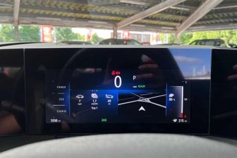 VAUXHALL ASTRA Electric 54kWh Ultimate Sports Tourer 5dr Electric Auto (156 ps)