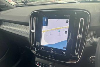 VOLVO XC40 1.5h T4 Recharge 10.7kWh R-Design SUV 5dr Petrol Plug-in Hybrid 