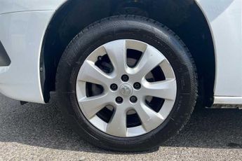 VAUXHALL COMBO 1.5 Turbo D 2000 Griffin Panel Van 4dr Diesel Manual L1 H1 Euro 