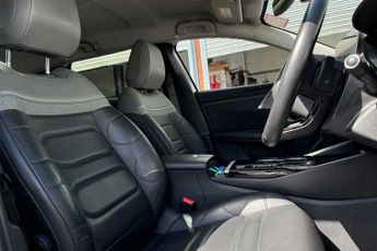 CITROEN C5 X 1.2 PureTech Shine Hatchback 5dr Petrol EAT8 Euro 6 (s/s) (130 p