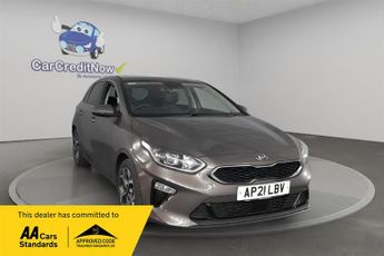 Kia Ceed 1.6 CRDi MHEV 3 Hatchback 5dr Diesel Hybrid Manual Euro 6 (s/s) 