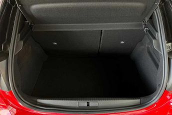 VAUXHALL Corsa Electric 50kWh Yes Hatchback 5dr Electric Auto (136 ps)
