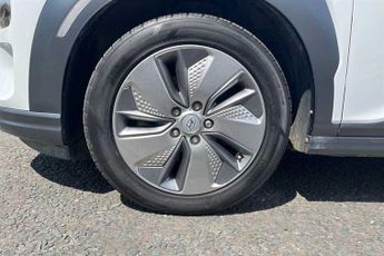 HYUNDAI KONA 39kWh SE SUV 5dr Electric Auto (10.5kW Charger) (136 ps)