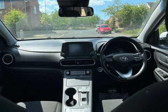 HYUNDAI KONA 39kWh SE SUV 5dr Electric Auto (10.5kW Charger) (136 ps)