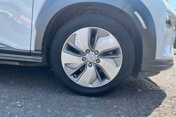 HYUNDAI KONA 39kWh SE SUV 5dr Electric Auto (10.5kW Charger) (136 ps)
