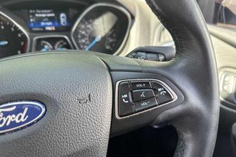 FORD FOCUS 1.0T EcoBoost Titanium Hatchback 5dr Petrol Auto Euro 6 (s/s) (1