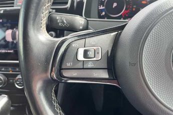VOLKSWAGEN GOLF 2.0 TSI R Hatchback 3dr Petrol DSG 4Motion Euro 6 (s/s) (310 ps)