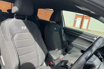 VOLKSWAGEN GOLF 2.0 TSI R Hatchback 3dr Petrol DSG 4Motion Euro 6 (s/s) (310 ps)