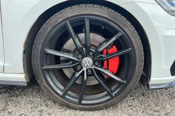 VOLKSWAGEN GOLF 2.0 TSI R Hatchback 3dr Petrol DSG 4Motion Euro 6 (s/s) (310 ps)