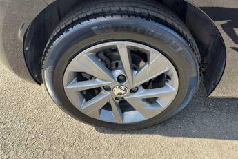 Vauxhall Corsa 1.2 MHEV Design Hatchback 5dr Petrol Hybrid e-DCT Euro 6 (s/s) (