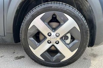 HYUNDAI INSTER Long Range 49kWh 02 SUV 5dr Electric Auto (115 ps)