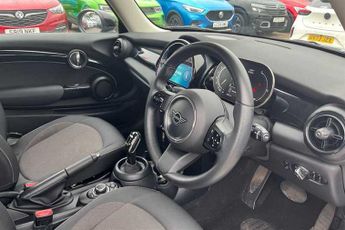 MINI HATCH 1.5 Cooper Classic Hatchback 3dr Petrol Steptronic Euro 6 (s/s) 