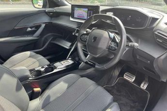 Peugeot 2008 1.2i PureTech (130 PS) GT 5 Door Petrol SUV Automatic 