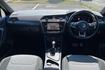 VOLKSWAGEN TIGUAN 2.0 TDI R-Line SUV 5dr Diesel DSG Euro 6 (s/s) (150 ps)