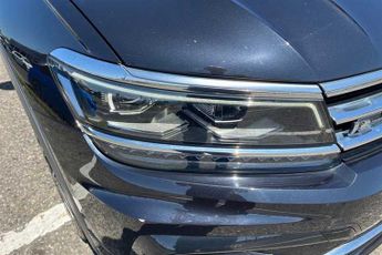 VOLKSWAGEN TIGUAN 2.0 TDI R-Line SUV 5dr Diesel DSG Euro 6 (s/s) (150 ps)