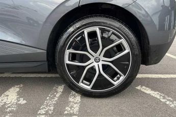 MG MG4 EV 64kWh Trophy Long Range Hatchback 5dr Electric Auto (203 ps)