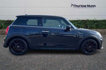 MINI HATCH 1.5i (136 PS) Cooper Exclusive 3 Door Petrol Hatchback Automatic